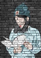 Junge Damen mit Buch Graffiti Wand Design