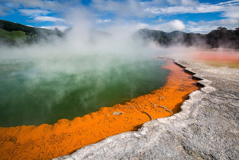 Piscine à champagne - Waiotapu, Nouvelle-Zélande par Martijn Smeets