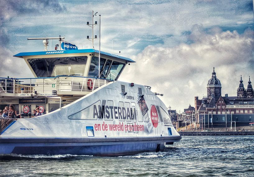 Amsterdam and the world around it by Shirley Douwstra