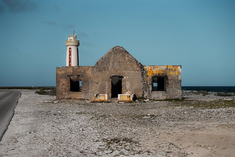 Silent next to the Tower by K. Pauw Photography