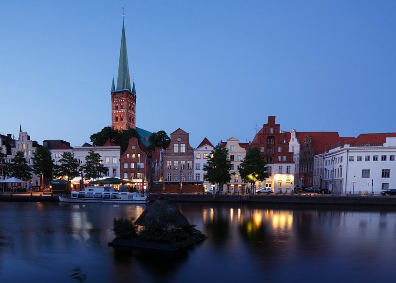 Petrikirche, Obertrave, Dusk, Old Town, Lübeck, Germany by Torsten Krüger