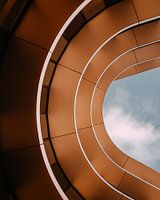 Lignes et arcs dans le bâtiment