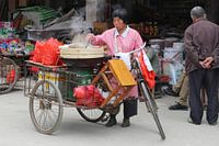 Cuisine chinoise sur un triporteur,  Chine