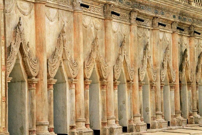 Tempelmauer in Myanmar von Gert-Jan Siesling