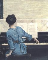 Portrait woman behind piano
