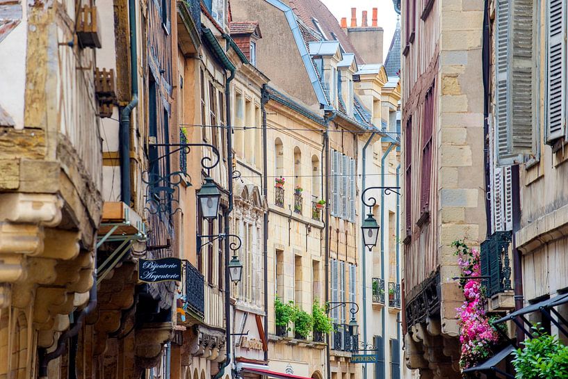 Old French street facades by Blond Beeld