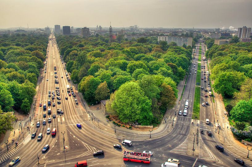 Blick von der Siegessäule in Berlin von Sven Wildschut