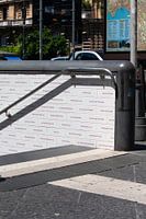 Treppe zur U-Bahn-Station 1-Universitá - vertikal.