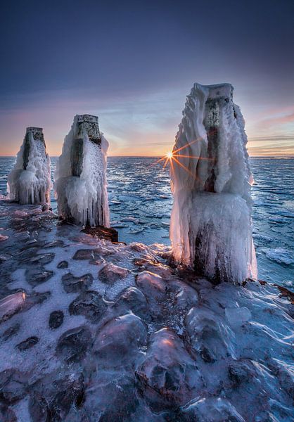 Frozen dam by Mario Calma
