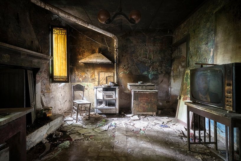 Sitting in Decay. by Roman Robroek - Photos of Abandoned Buildings