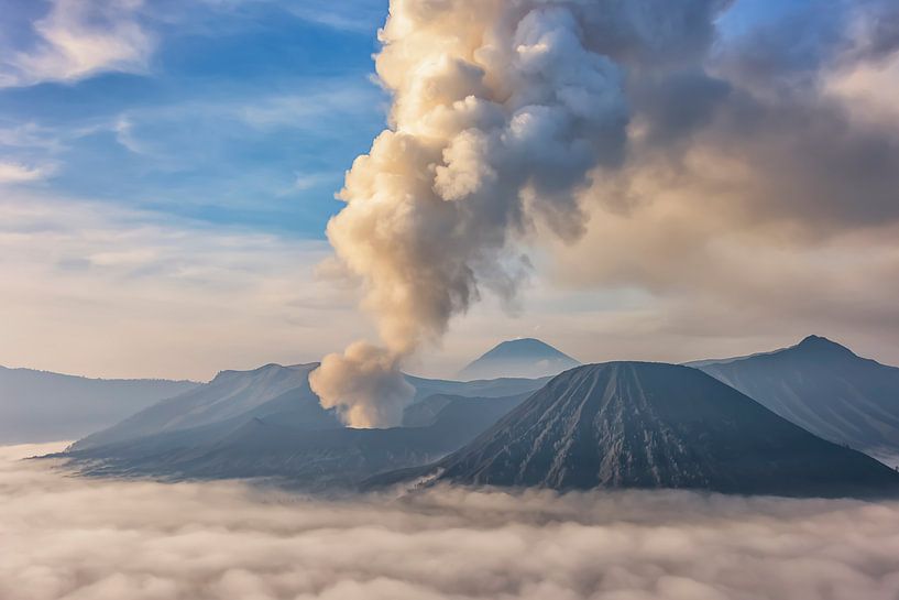 Bromo von Manjik Pictures