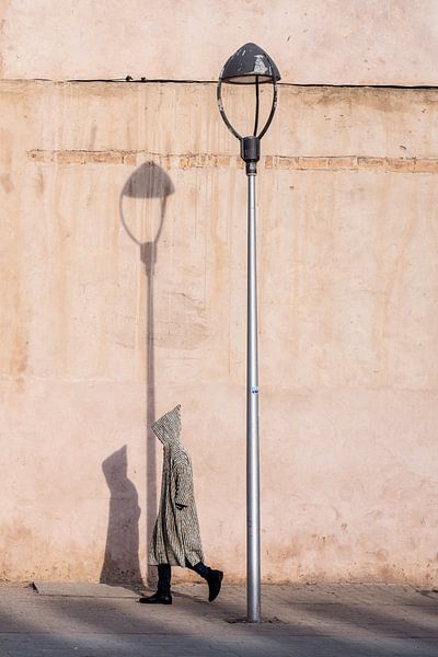 Djellaba auf dem Weg von Ellis Peeters