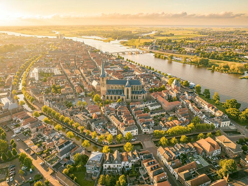 Kampen Frühlingsabend Sonnenuntergang Luftpanorama von Sjoerd van der Wal Fotografie