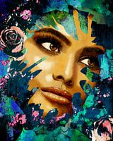 Watching from the blue sea