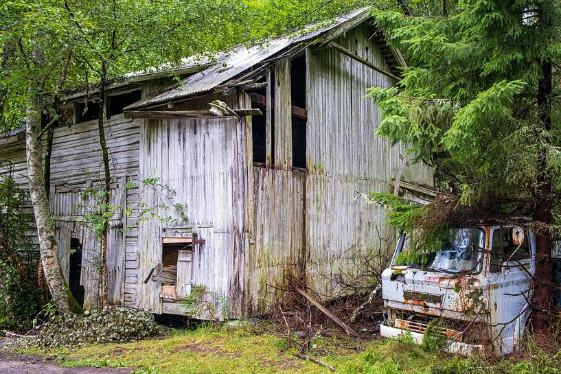 Bastnas Auto cemetery near Tocksfors in Sweden by Evert Jan Luchies