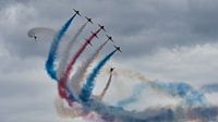 RAF Red Arrows demonstratieteam in de Corkscrew formatie