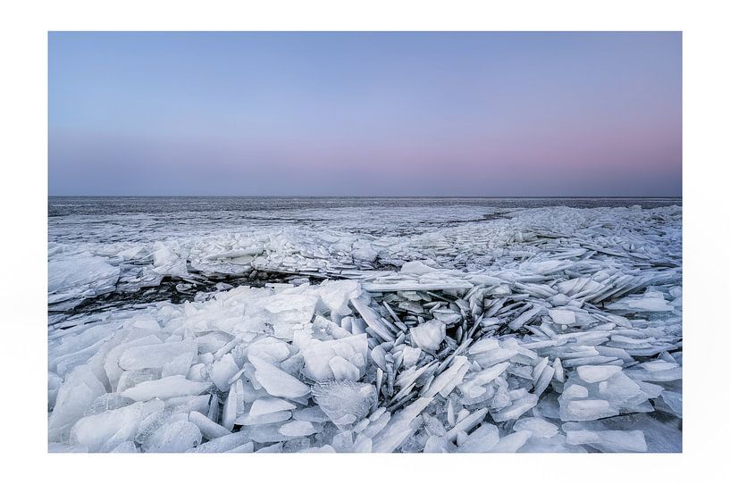 Kruiend Ijs van Hans Soowijl