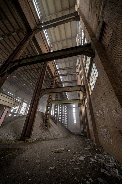 Abandoned power plant in Belgium by Steven Dijkshoorn