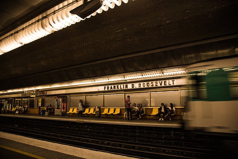 Subway station of Paris par Melvin Erné
