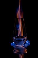 Vlammen in een glazen vaas