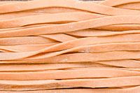 Verse tomaten tagliatelle pasta (detail)