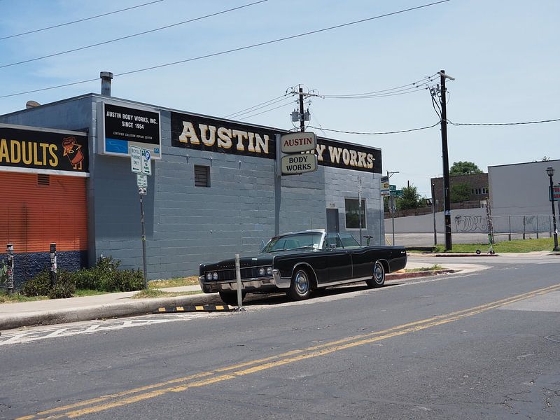 6th Street Austin by Atelier Liesjes