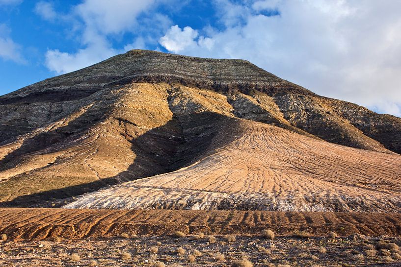Mountain landscape Lanzarote by Anja B. Schäfer