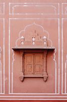 Window with hatch architecture in Jaipur, India | Travel photography