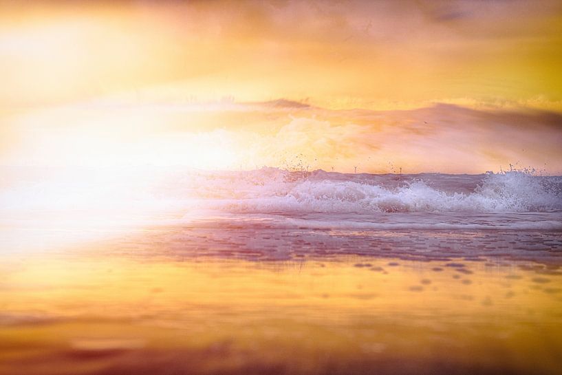 Goldene Stunde auf See von Lima Fotografie