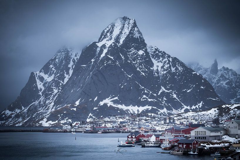 Cloudy Reine by Ken Costers