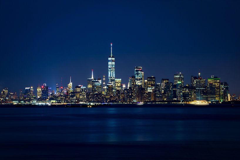 Manhattan Skyline - blaue Stunde von Ruth Klapproth