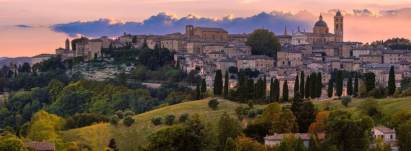 Panorama von Urbino, Italien von Henk Meijer Photography
