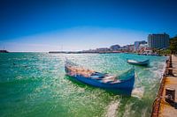 Ruderboot auf dem schwarzen Meer in Bulgarien