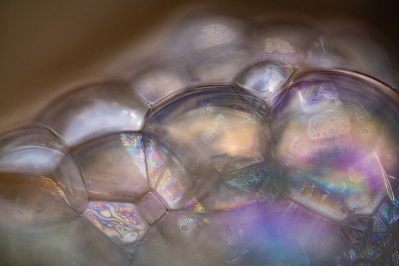 Les profondeurs colorées de l'écume de mer par Nanda Bussers