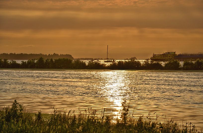 Naviguant sur le Volkerak par Frans Blok - des photos, de l'art et des autres décorations murales