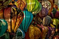 Lanternes vietnamiennes colorées.