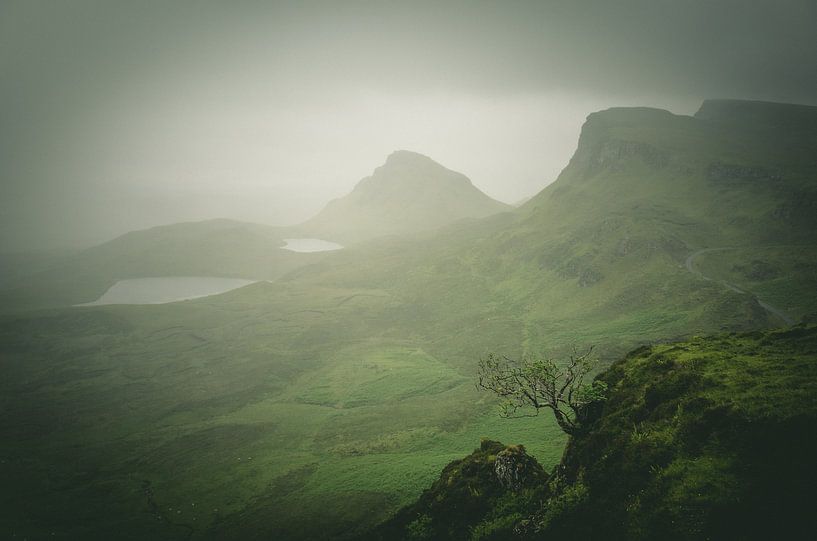 Fog over Quiraing by Jasper van der Meij