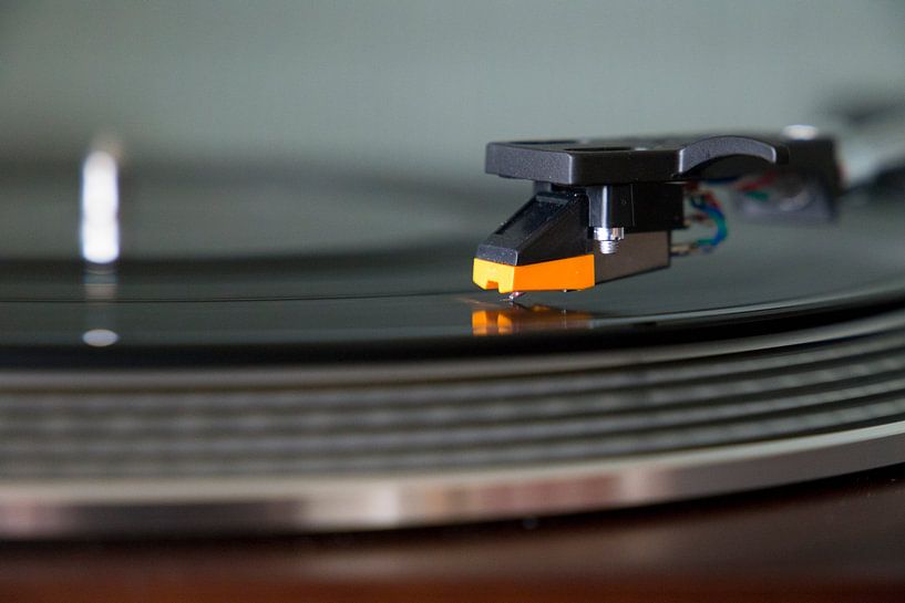 Record player by Ewan Mol