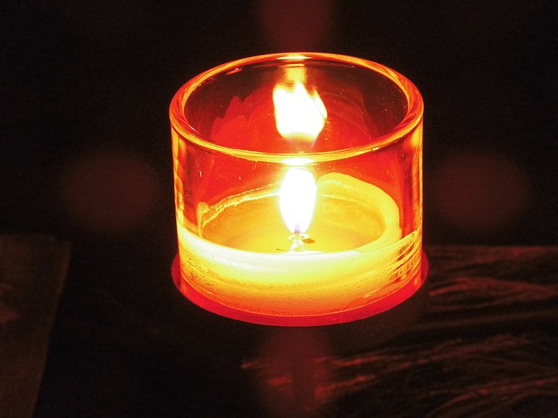 Kerze 01 van Tomas S.