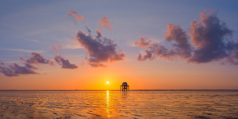Panorama d'un coucher de soleil sur assiette anglaise par Henk Meijer Photography