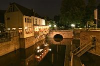 Der Fluss Binnendieze von Den Bosch bei Nacht