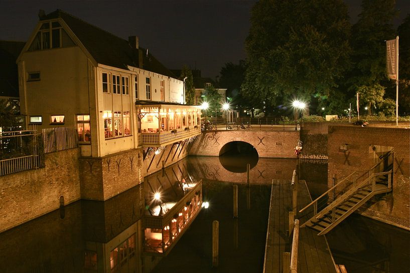 Der Fluss Binnendieze von Den Bosch bei Nacht von Jasper van de Gein Photography