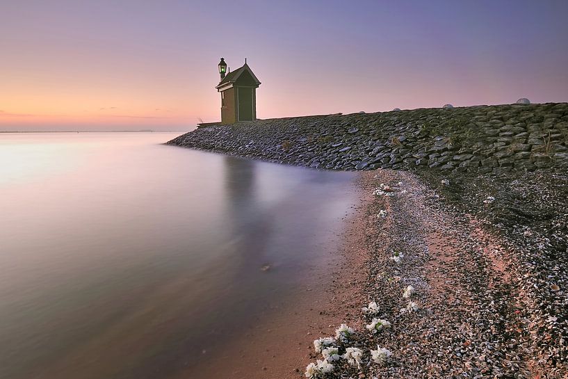 Harbour entrance Volendam by John Leeninga