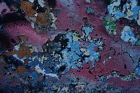 Colour expression of crumbling paint layers