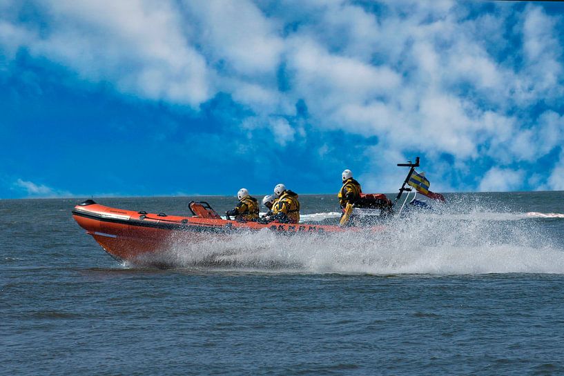 Royal Dutch Lifeboat Institution by Brian Morgan