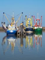 3 Fischereifahrzeuge im Hafen von Lauwersoog