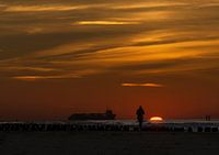 Courir au coucher du soleil