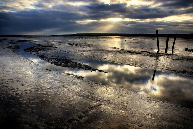 Eb in de haven par Henk Langerak
