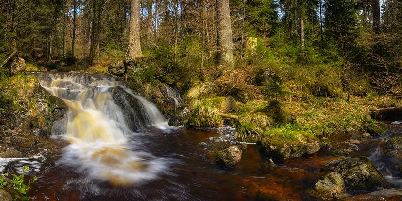 Chute d'eau dans les montagnes du Harz par Steffen Gierok