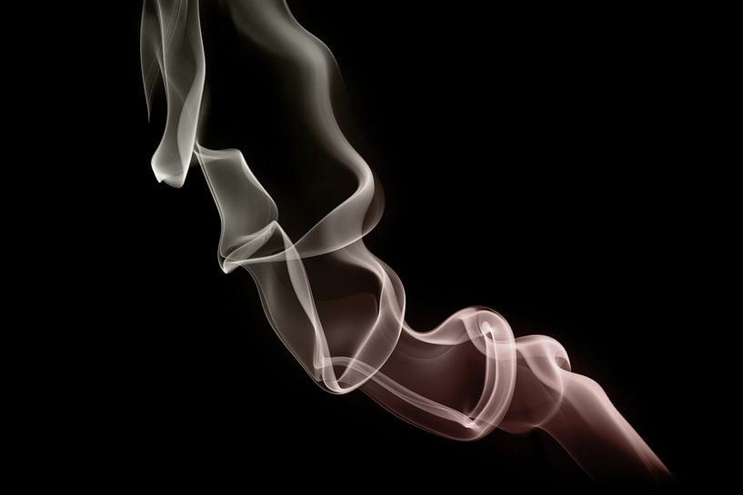 Smoke 10 by Silvia Creemers